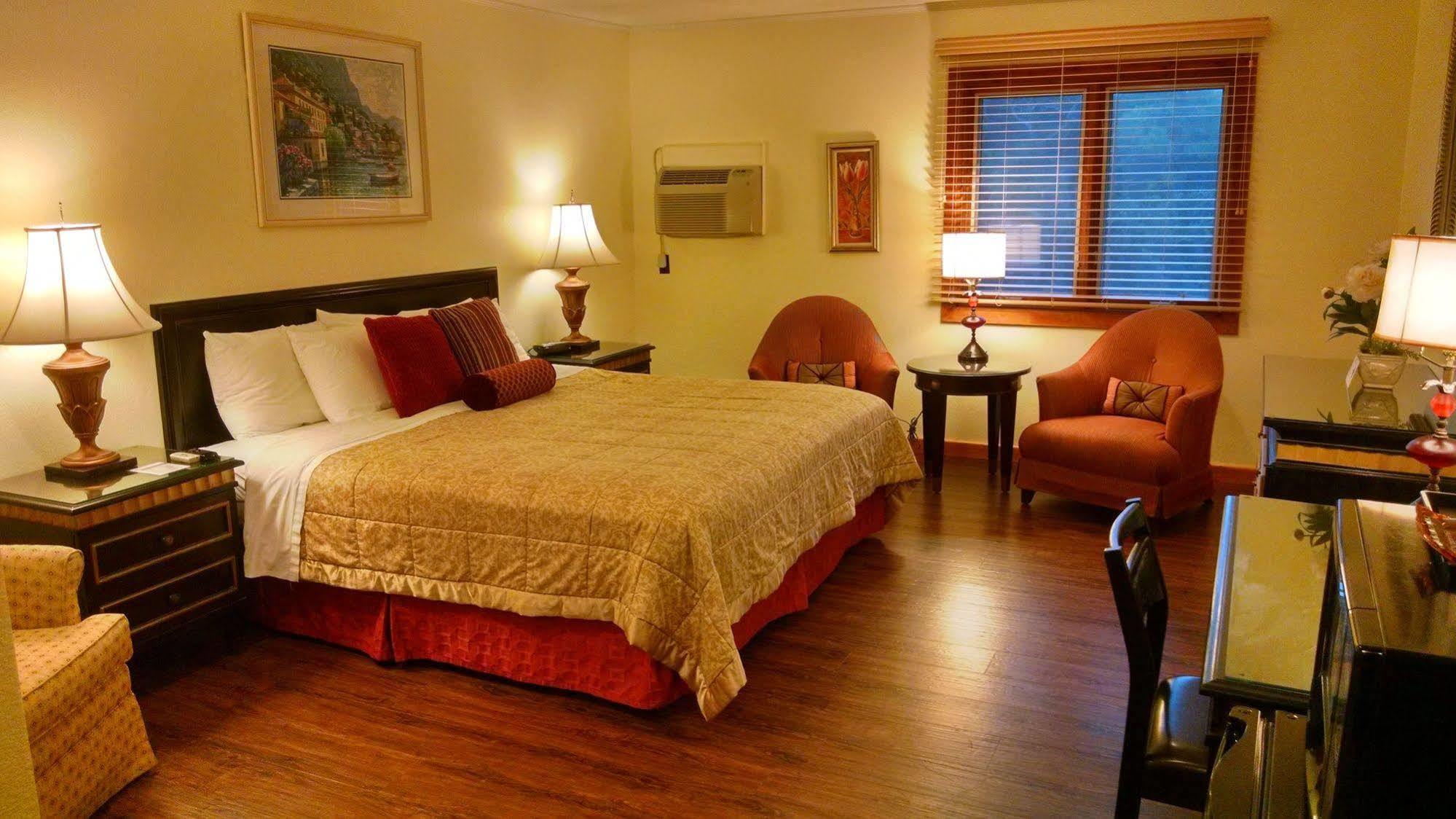 Cape Pines Motel Μπάξτον Εξωτερικό φωτογραφία