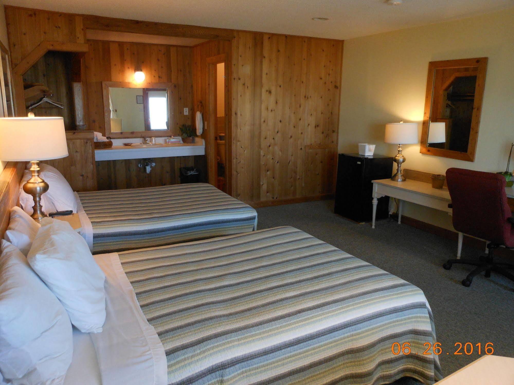 Cape Pines Motel Μπάξτον Εξωτερικό φωτογραφία